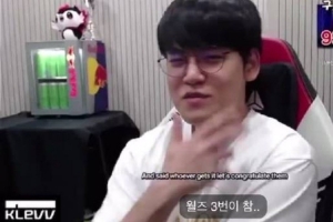 Guma：世界赛夺冠一次都难但是拿了三次 为什么只在世界赛夺冠啊