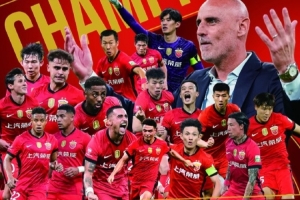 中超官方发布海港夺冠海报：团结一心淬炼成金，三连夺冠铸就传奇