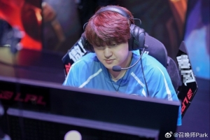 爆料人：接着竞拍Xqw 1xn SoloKill等六位选手 AL参与了1xn的竞拍