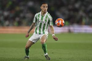 安东尼谈染红：我没有恶意必须尝试上诉，昨晚想了一夜几乎没睡