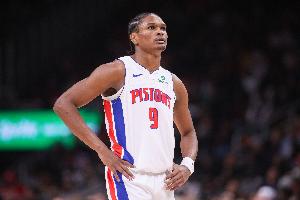 进攻高效防守凶狠！奥萨尔9投5中 拿到10分8篮板3助攻1抢断