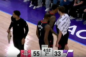 不要太轻松！杜兰特空位三分再进打停爵士 火箭9-0领先到22分！