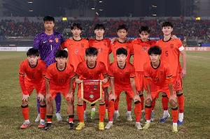 川媒：国少队入选球员来源丰富，通过高质量比赛稳步成长