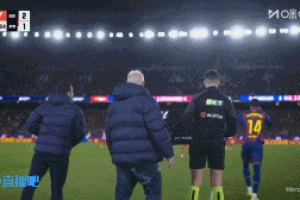 进球功臣！巴萨换下莱万、奥尔莫，换上拉什福德、费兰