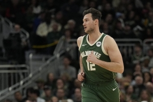 加里纳利NBA生涯辗转10支球队 总薪资达2.03亿美元