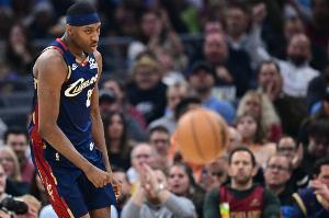 翻过来了！汤姆林反击上篮反超开拓者