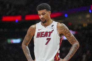 阿德巴约：我和韦尔稳定投篮对球队进攻端帮助很大 能创造空间