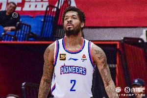 高效发挥难救主！哈姆雷特10中7&三分4中4拿到23分2助攻