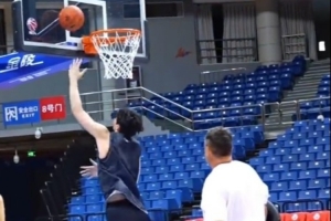 NBA顶级教练Bill特训课 | 少年热血进阶 日复一日打磨硬核实力！