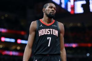 杜兰特31000分用时1141场 追平詹姆斯并列历史第三快！