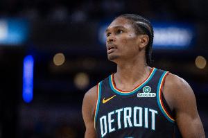 奥萨尔谈取胜关键：不纠结裁判判罚 专注比赛不抱怨打好每个回合