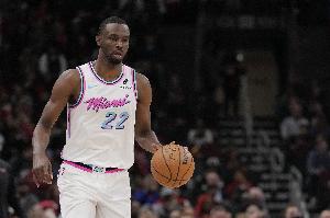 侵略性不足！维金斯10中6&无罚球拿到13+4+4 正负值-27全场最低