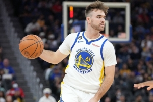 媒体人：斯潘塞又爆发 大哥要涨价了 金州勇士自研孙铭徽？！