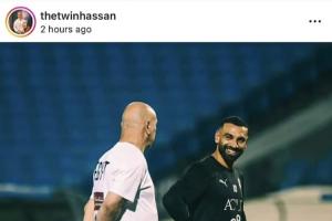 埃及主帅社媒发与萨拉赫合照并配文：永远是决心与力量的象征