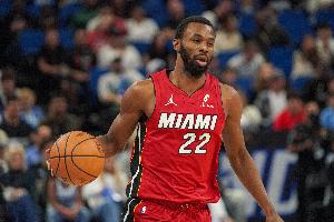 表现不多！维金斯半场6中3拿到6分2板3助 正负值-19