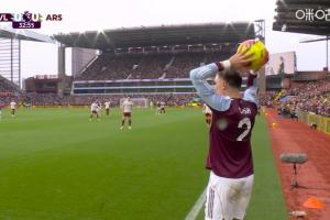 诛心呐……维拉球迷唱歌嘲讽阿森纳：欧洲冠军，你们永远也没法唱