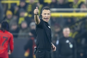 枪手客战布鲁日裁判：德国裁判雅布隆斯基执法，VAR裁判斯特格曼