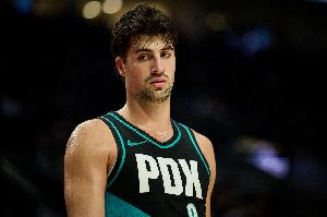 单打被犯规概率：阿夫迪亚28.8%第1 哈登2 里夫斯5 SGA6 东契奇7