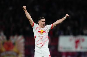 德天空：水晶宫曾准备3000万欧签鲍姆加特纳，但莱比锡不放人