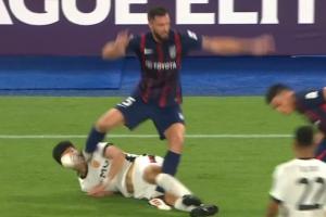 记者：亚冠纯粹陪西亚俱乐部读书，当训练赛去找感觉才是正确思路