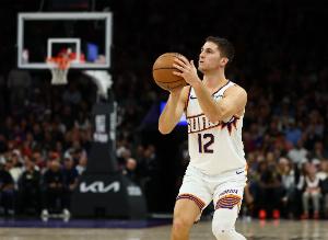 关键罚球制胜！吉莱斯皮：这是我每天在练的 站上罚球线毫无畏惧