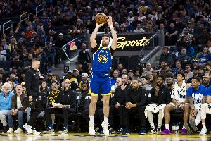 斯潘塞近4场共出战102分钟 期间勇士每百回合净胜对手超25分！