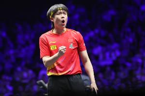 顶住了！王楚钦一度局分1-3、小分6-9落后，最终完成超级逆转