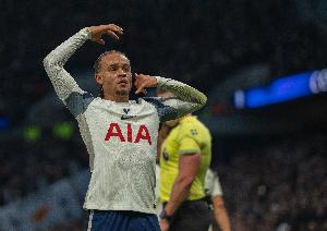 西蒙斯：能够踢欧冠对我来说永远是种享受，我正在实现自己的梦想