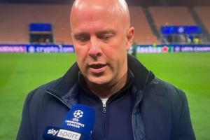 斯洛特：每个人都问萨拉赫的问题，但我们应聚焦于今晚球队的表现