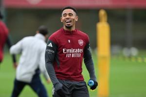 周薪26.5万镑！28岁热苏斯身价跌至2000万，2年前7500万+遭8连跌