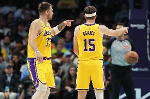 差距不小！马刺罚球36中29 湖人全队23罚17中&东契奇14罚10中