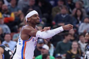 媒体人：本赛季至今最大的悬念是谁能让雷霆真正输掉一场比赛