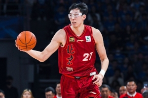 北京男篮属于联盟的顶级水平 但外援实力有所欠缺 想夺冠不容易
