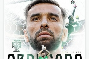 前葡萄牙国门帕特里西奥退役，B费社媒送祝福：感谢你所做的一切