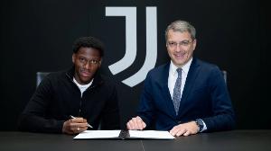 戴维职业生涯至今欧冠打进12球，等于其他加拿大球员之和