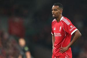 墨菲：伊萨克伤愈很久了但状态仍一般，他看起来很虚弱缺乏自信