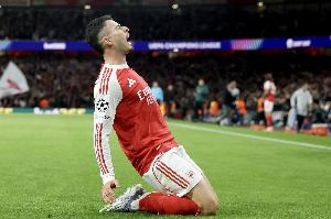 马丁内利连续5场欧战比赛破门，2000年亨利之后阿森纳首人