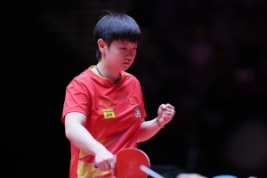 孙颖莎谈取胜：跟王艺迪非常熟悉，4比0的比分没想到