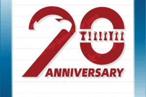 博主：在拿到中超后，海港在20周年纪念徽标上增加了一座冠军奖杯