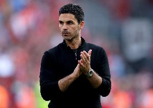 塔帅：廷伯本场复出为时过早，会看看卡拉菲奥里能否踢上几分钟