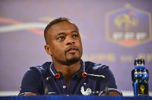 埃弗拉：枪手英超榜首优势缩小，我总感觉他还不是真正的冠军之师