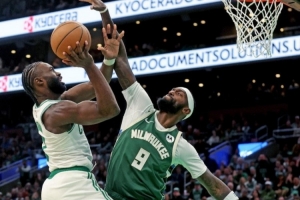 周四竞彩篮球强档：凯尔特人向阳而生 雄鹿直线陨落