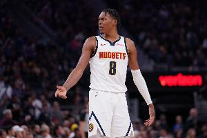 冲击力十足！沃特森半场5中4拿到13分 罚球5中4