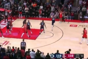 没给KD&关键三分不进！火记：若谢泼德这球不投 全队都会不满