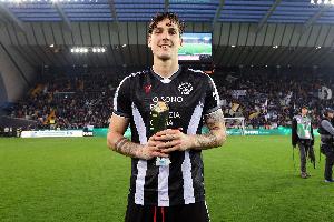 乌迪内斯总监：扎尼奥洛已经开始进球，我认为意大利队该征召他