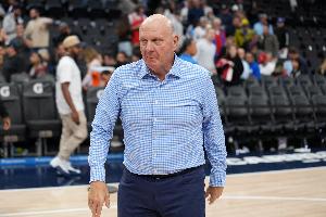 真的离谱！快船近三场最后时刻都战平过 以各种离奇方式三场全输