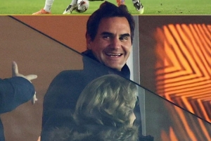 太阳报：费德勒是巴塞尔球迷，他赴现场看该队和维拉欧联杯的比赛