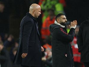 卡拉格：萨拉赫炮轰斯洛特错判形势，死忠和高层选择支持斯洛特