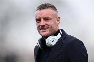 足球专家：瓦尔迪在克雷莫内塞做得很好，他能踢到41岁