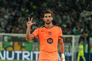 世体：巴萨已用长约锁定多名重要球员，下一个可能是费兰·托雷斯